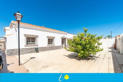 Maison de luxe à vendre à Torrevieja, 549 000 €, Photo 1