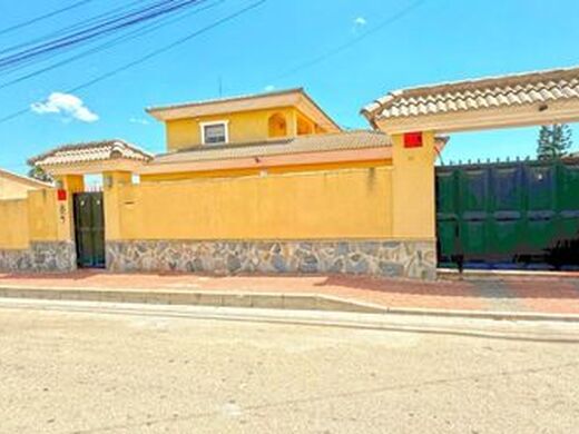 Luxury House for sale in Torrevieja, 610 000 €, Photo 3