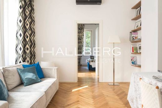 Luxury Apartment for sale in Milan, 1 600 000 €, Photo 1