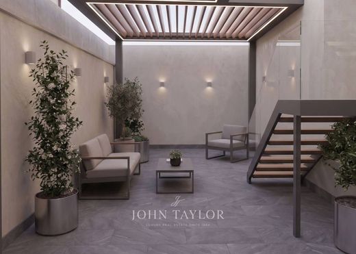 Luxury Apartment for sale in Milan, 930 000 €, Photo 1
