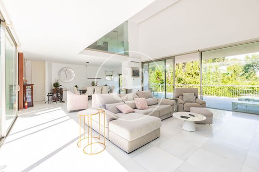 Luxury House for sale in Aravaca, 5 490 000 €, Photo 1
