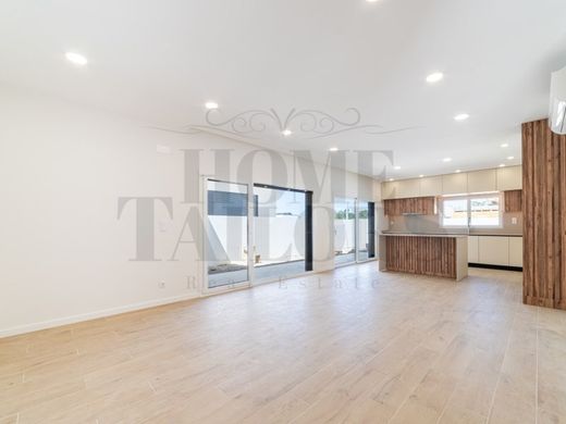 Maison de luxe à vendre à Palmela, 600 000 €, Photo 4