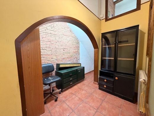 Luxury House for sale in La Bisbal d'Empordà, 525 000 €, Photo 6