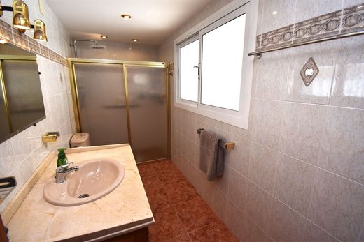 Luxury House for sale in Benalmádena, 1 100 000 €, Photo 7