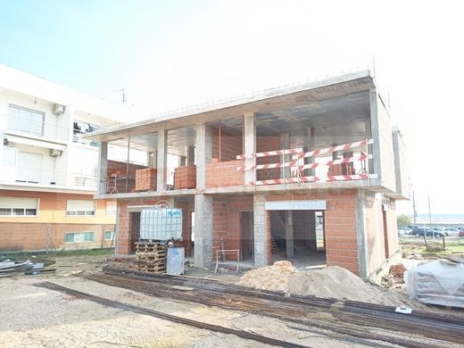 Maison de luxe à vendre à Azambuja, 550 000 €, Photo 2
