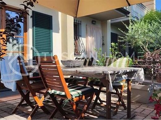 Maison de luxe à vendre à Barga, 420 000 €, Photo 3