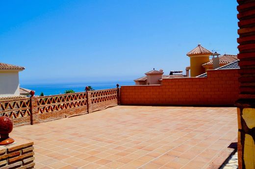 Luxury House for sale in Benalmádena, 795 000 €, Photo 5
