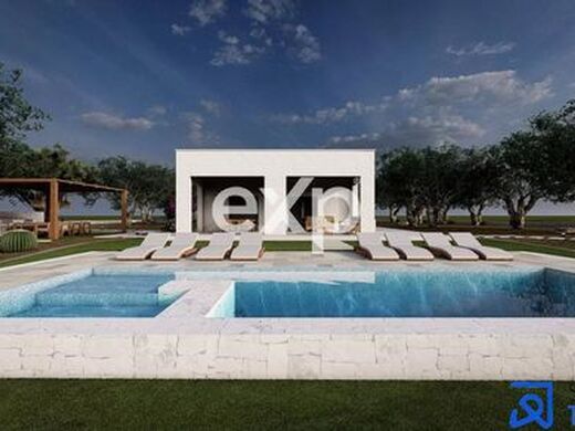 Luxury House for sale in Ostuni, 790 000 €, Photo 1