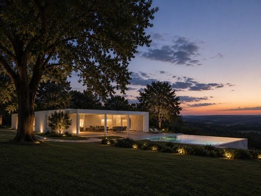 Luxury House for sale in Ostuni, 1 300 000 €, Photo 1