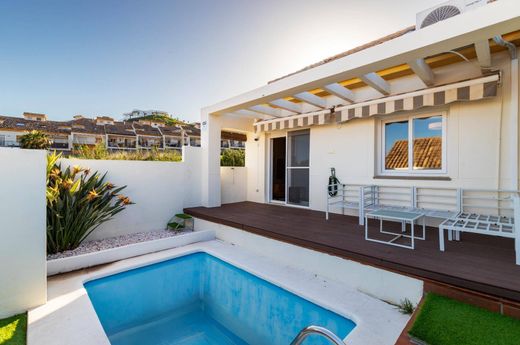 Luxury House for sale in Benalmádena, 470 000 €, Photo 1
