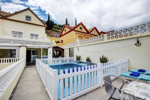 Luxury House for sale in Benalmádena, 799 000 €, Photo 2