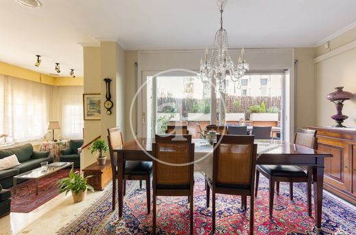 Maison de luxe à vendre à Montcada I Reixac, 690 000 €, Photo 3