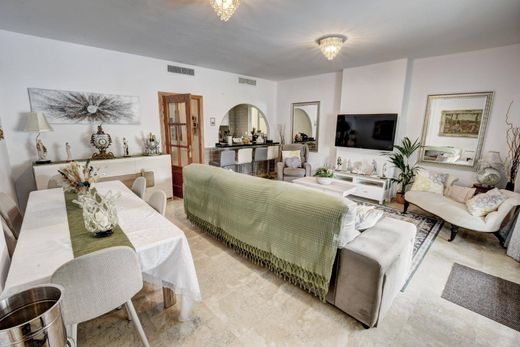 Luxury House for sale in Benalmádena, 799 000 €, Photo 4