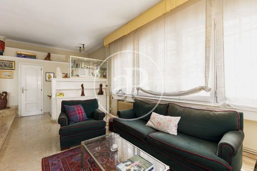 Maison de luxe à vendre à Montcada I Reixac, 690 000 €, Photo 6