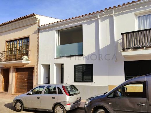 Maison de luxe à vendre à Sant Lluís, 400 000 €, Photo 2