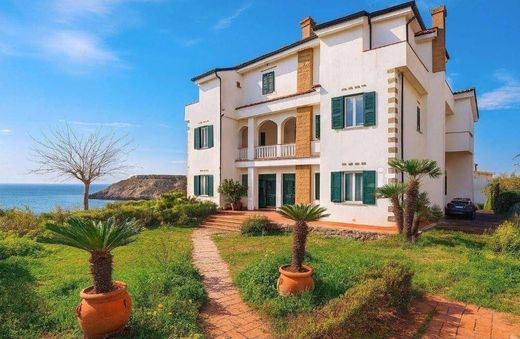 Luxury House for sale in Isola Di Capo Rizzuto, 520 000 €, Photo 1