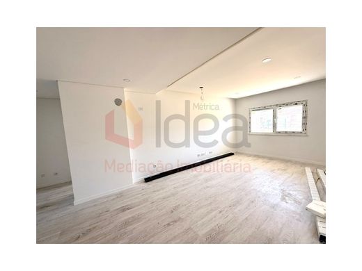 Luxury Apartment for sale in Seixal, 660 000 €, Photo 7