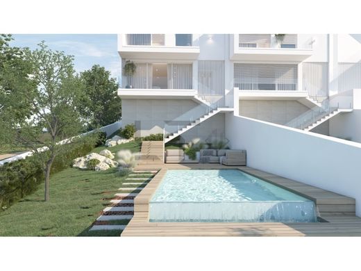 Luxury House for sale in Cascais, 1 000 000 €, Photo 1