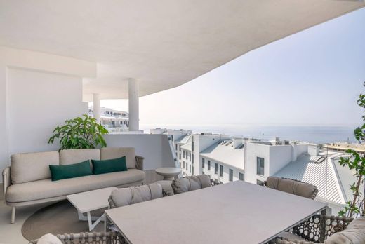 Luxury Apartment for sale in Fuengirola, 483 000 €, Photo 3