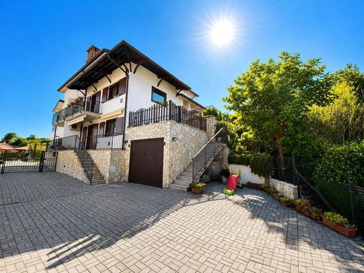 Luxury House for sale in Muggia, 540 000 €, Photo 4