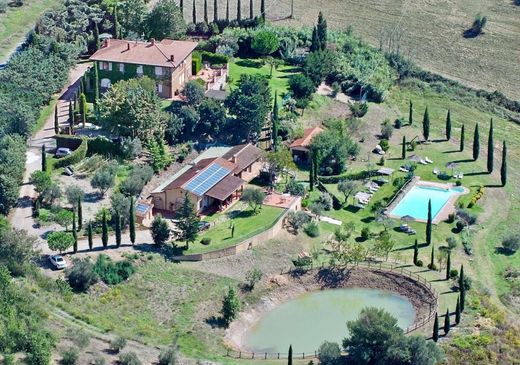 Luxury House for sale in Pomarance, 2 200 000 €, Photo 1