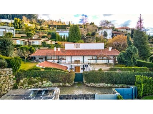 Luxury House for sale in Guimarães, 1 400 000 €, Photo 1