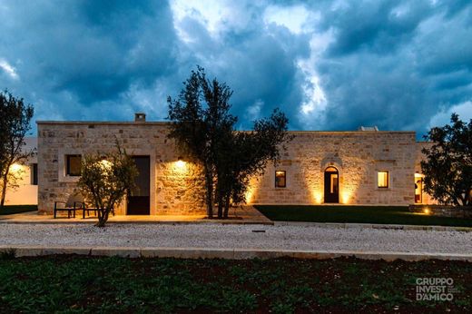 Luxury House for sale in Ostuni, 2 700 000 €, Photo 2