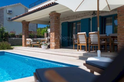 Maison de luxe à vendre à Krk, 645 000 €, Photo 3