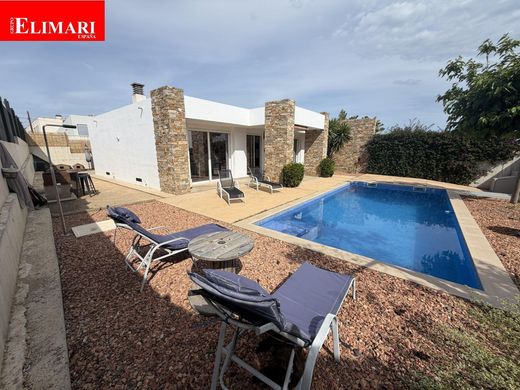 Luxury House for sale in Alcanar, 435 000 €, Photo 4