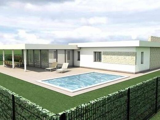 Luxury House for sale in Lavagno, 640 000 €, Photo 1