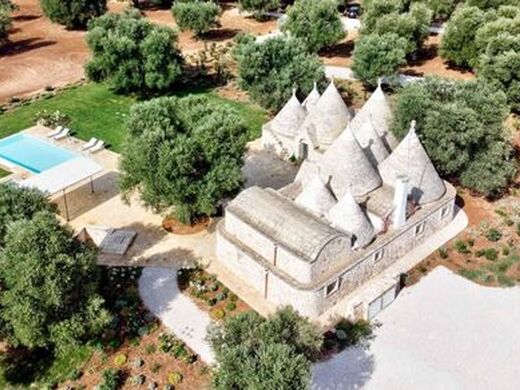 Luxury House for sale in Ostuni, 960 000 €, Photo 2