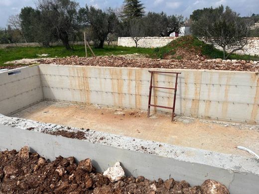 Luxury House for sale in Ostuni, 679 000 €, Photo 3