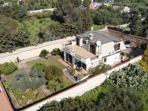Maison de luxe à vendre à Quartu Sant Elena, 684 000 €, Photo 3