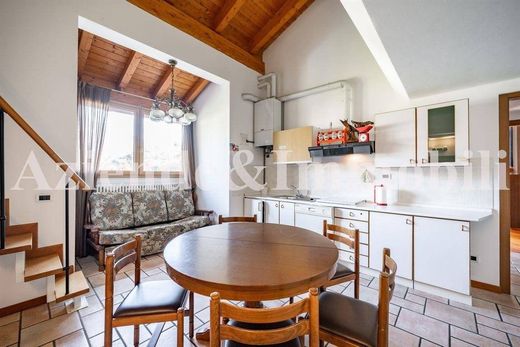 Luxury House for sale in Ballabio, 1 100 000 €, Photo 4