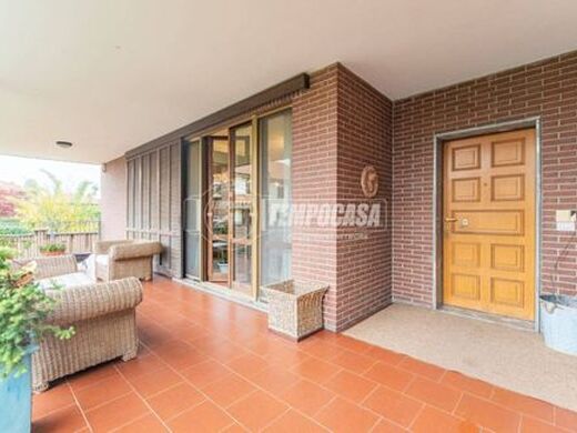 Maison de luxe à vendre à Cusago, 1 000 000 €, Photo 5