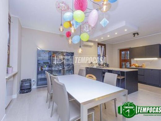 Maison de luxe à vendre à Lacchiarella, 979 000 €, Photo 5