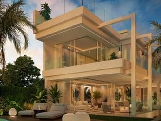 Luxury House for sale in Marbella, 1 890 000 €, Photo 1