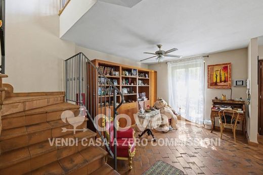 Luxury House for sale in Gavirate, 799 000 €, Photo 7