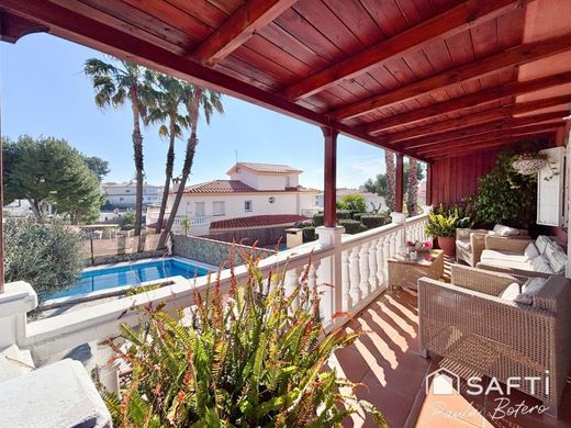 Luxury House for sale in Les Roquetes, 595 000 €, Photo 2