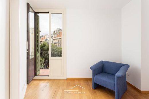 Appartement de luxe à vendre à Barcelona, 595 000 €, Photo 3