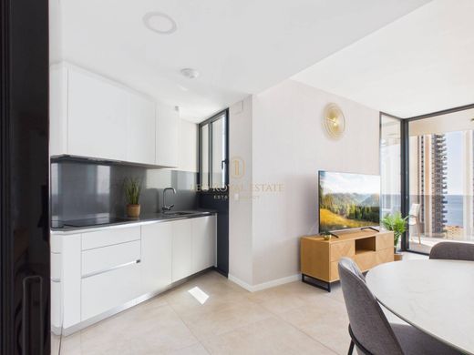 Luxury Apartment for sale in Benidorm, 629 000 €, Photo 5