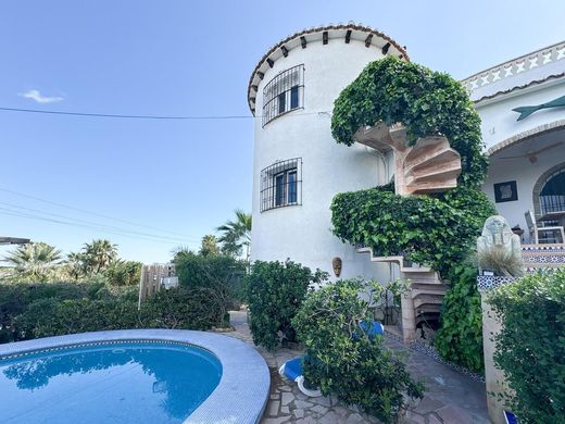Maison de luxe à vendre à Denia, 726 000 €, Photo 6