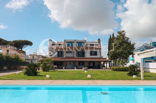 Maison de luxe à vendre à San Felice Circeo, 2 650 000 €, Photo 1