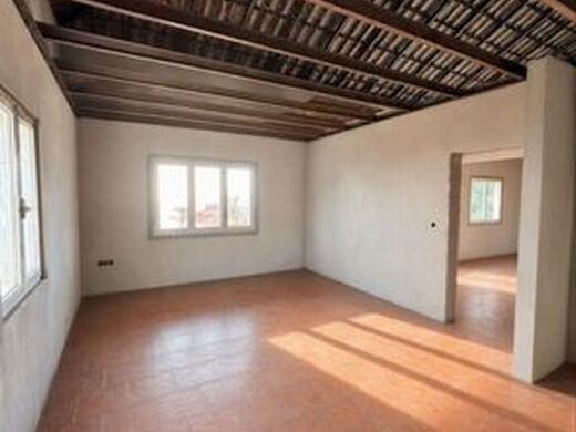Maison de luxe à vendre à Funchal, 445 000 €, Photo 4