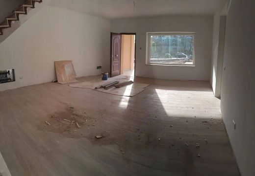 Luxury House for sale in Ladispoli, 480 000 €, Photo 7