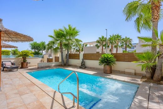 Luxury House for sale in Benijofar, 699 000 €, Photo 5