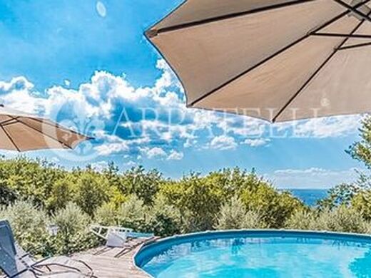 Maison de luxe à vendre à Montecchio, 780 000 €, Photo 6