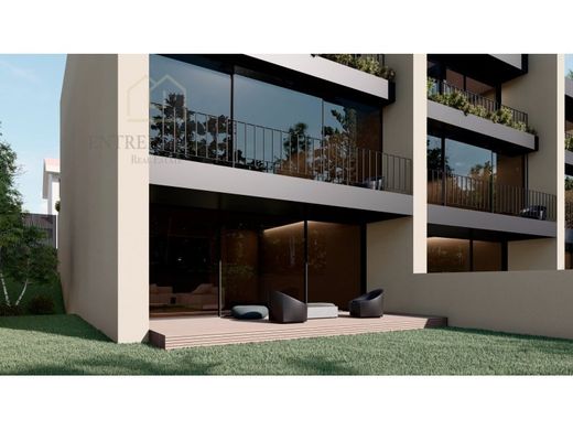 Luxury House for sale in Gondomar, 560 000 €, Photo 1