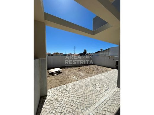 Luxury House for sale in Seixal, 475 000 €, Photo 6