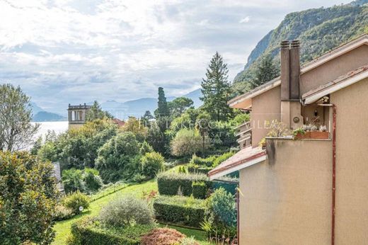 Luxury Apartment for sale in Menaggio, 590 000 €, Photo 1